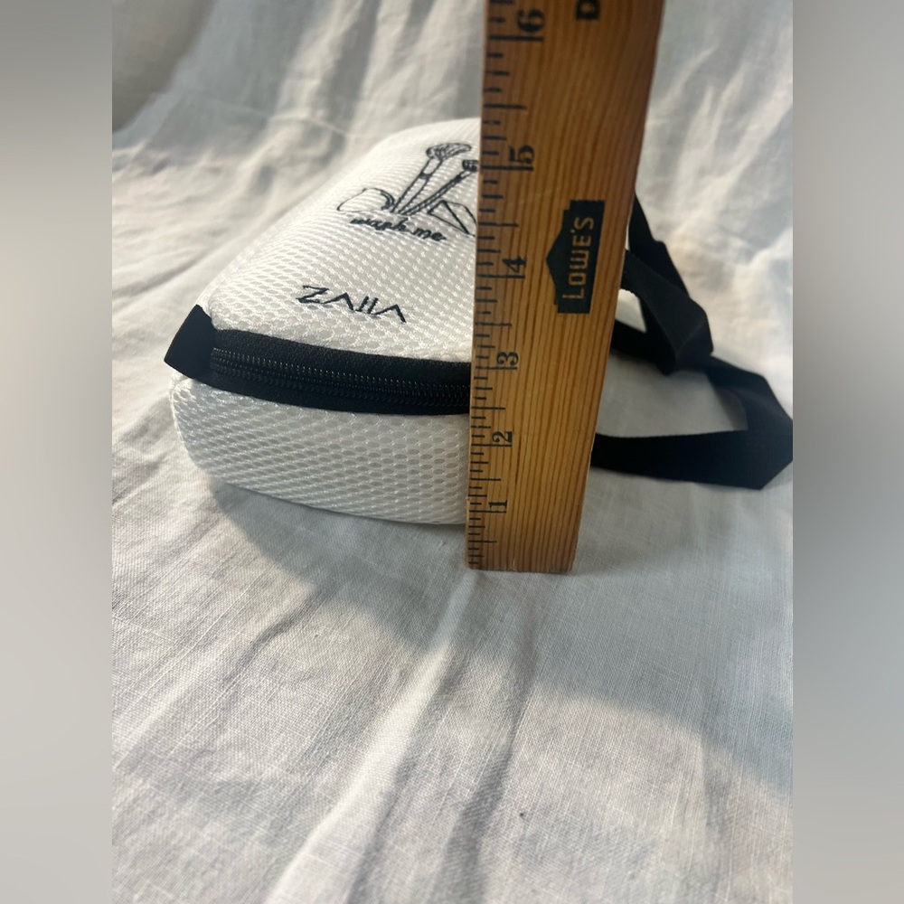 White and Black Travel Bag with Accessories - Picture 14 of 16